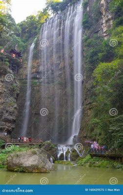 三峽大瀑布住哪裏：從地理位置與文化想象探索